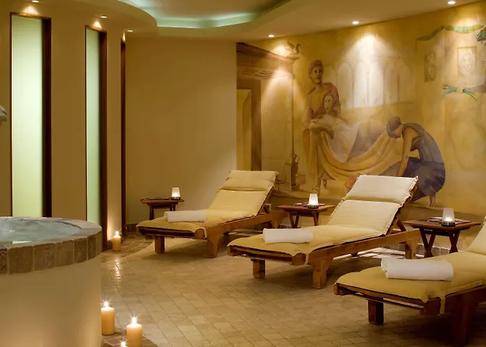 Hotel Mondial Am Dom Mgallery 4*