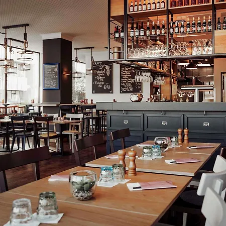 Mondial Am Dom Mgallery Otel Köln